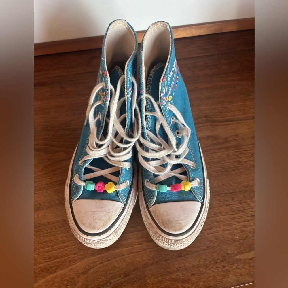 Blue High-Top converse Sneakers